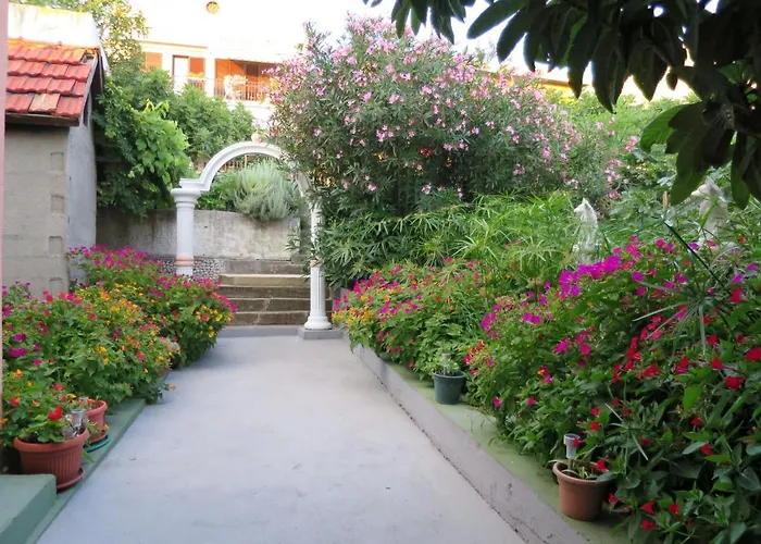 Rudez-1 By Interhome * Gradac